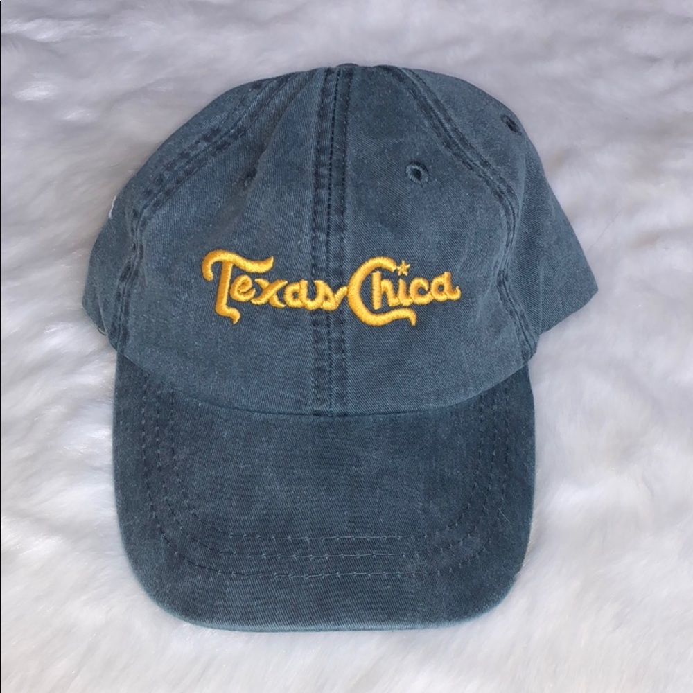 Unworn Texas Chica dad hat adjustable small